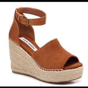 Steve Madden Jaylen Wedge Sandals